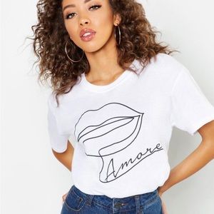 Amore Lips Slogan T-Shirt